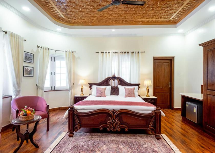 Jammu and Kashmir Srinagar Deluxe Room