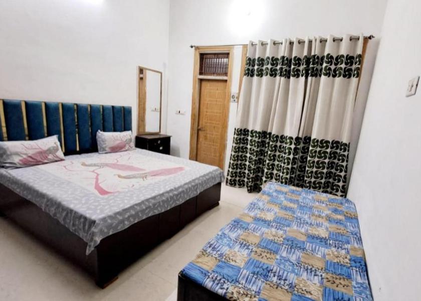 Uttar Pradesh Mathura Double Bed Room With Air conditioning
