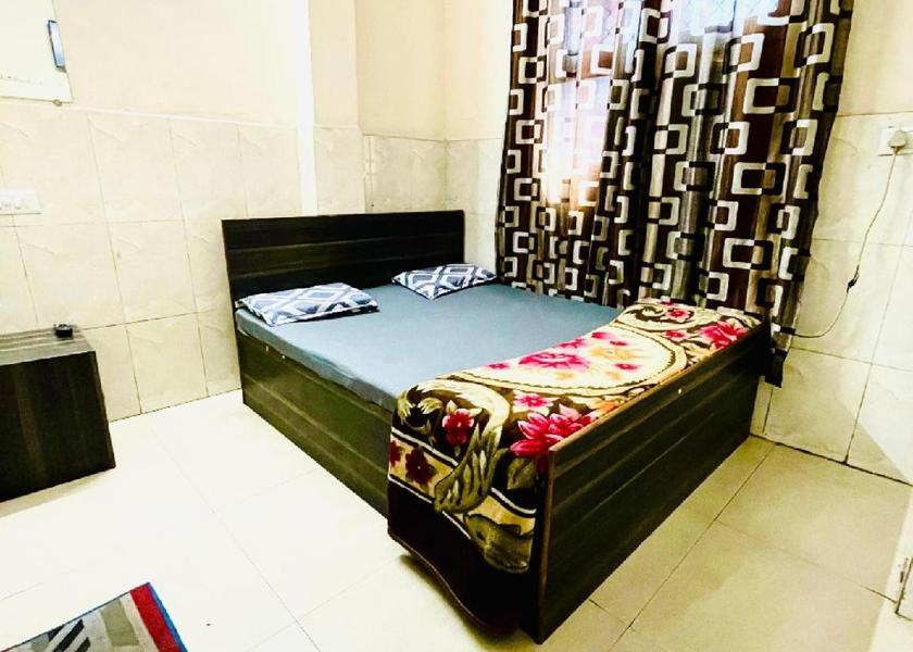 Uttar Pradesh Lucknow Bedroom