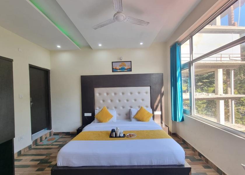 Himachal Pradesh Dalhousie Family Suite Room