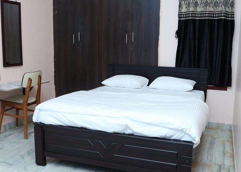 Tamil Nadu Madurai Deluxe