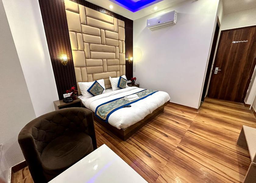 Uttar Pradesh Noida Standard Room