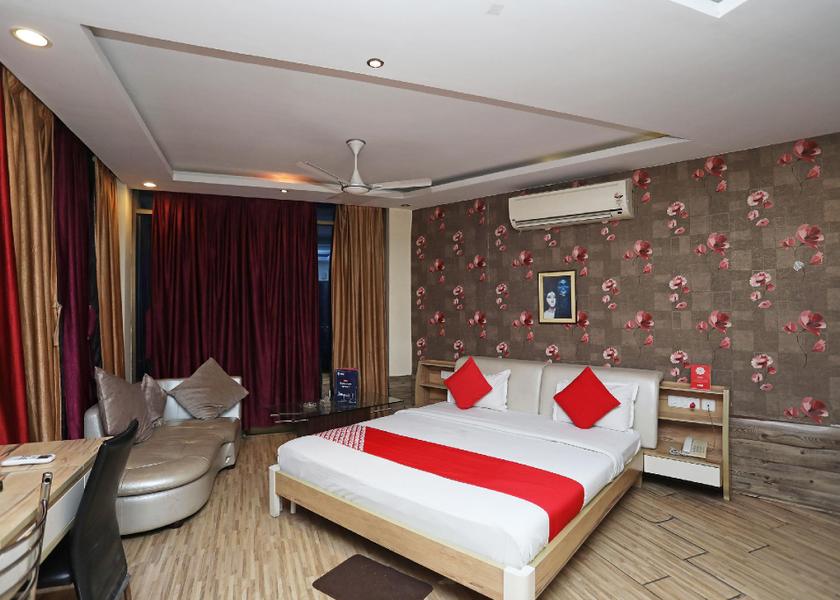 West Bengal Diamond Harbour Classic Triple Room