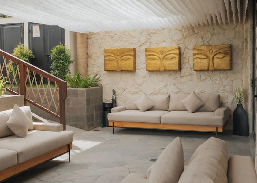 Bali Canggu Lobby sitting area
