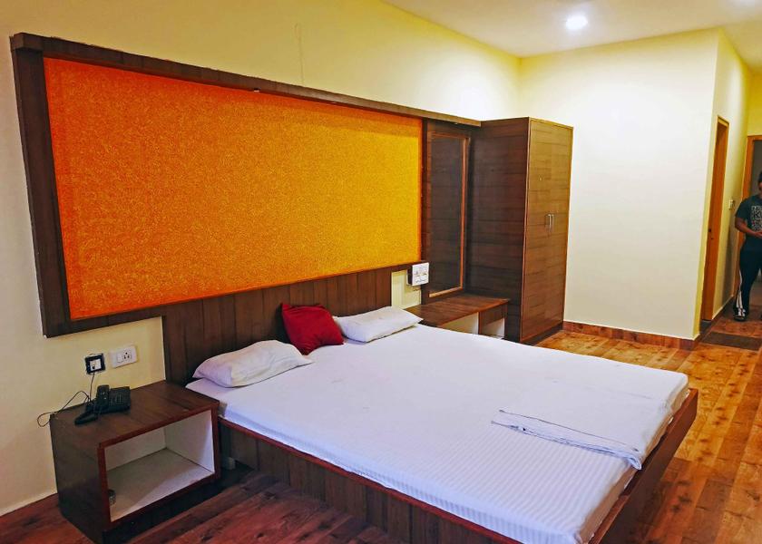Karnataka Ranebennur Deluxe Double Room with Air Conditioning