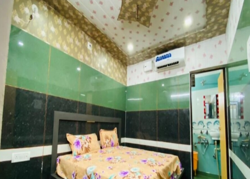 Uttar Pradesh Hapur Deluxe Single Room