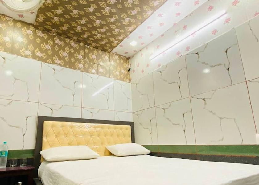 Uttar Pradesh Hapur Room