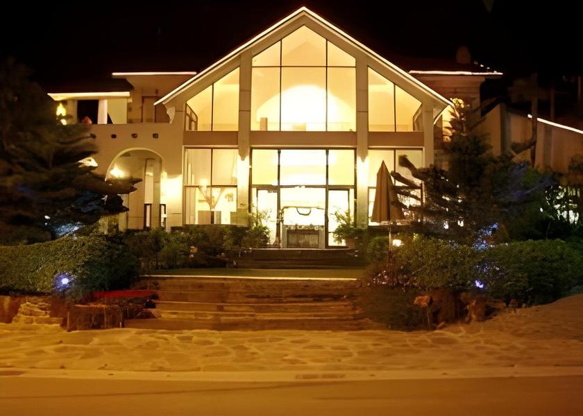 Pingtung County Mudan Exterior view