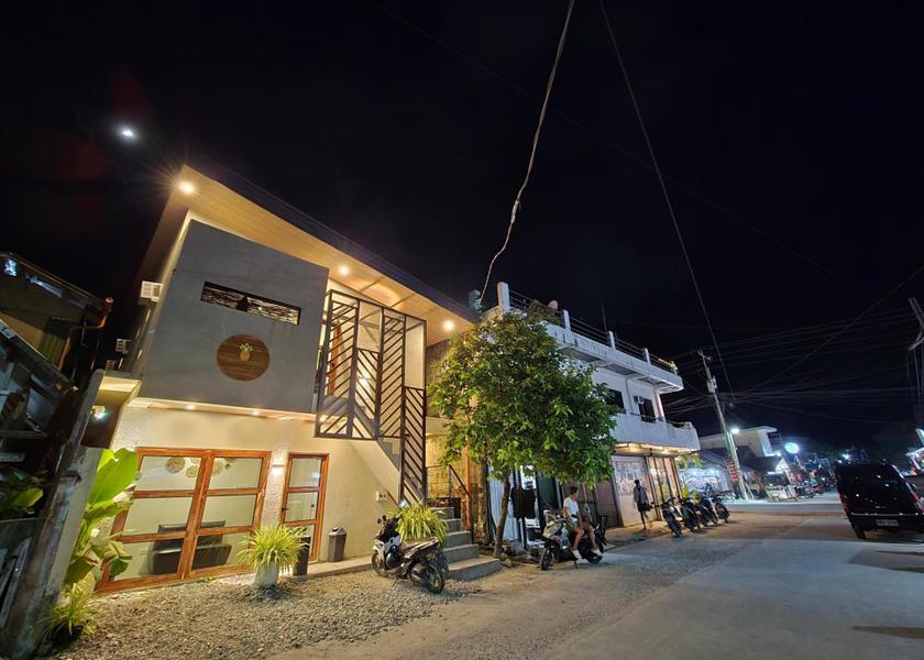 Caraga General Luna Hotel Exterior