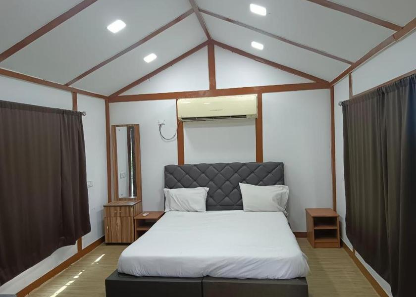 Gujarat Nadiad Luxury Deluxe Room