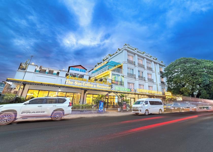 Vientiane Vientiane Front of property