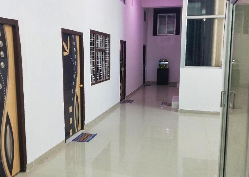 Madhya Pradesh Chatarpur Lobby