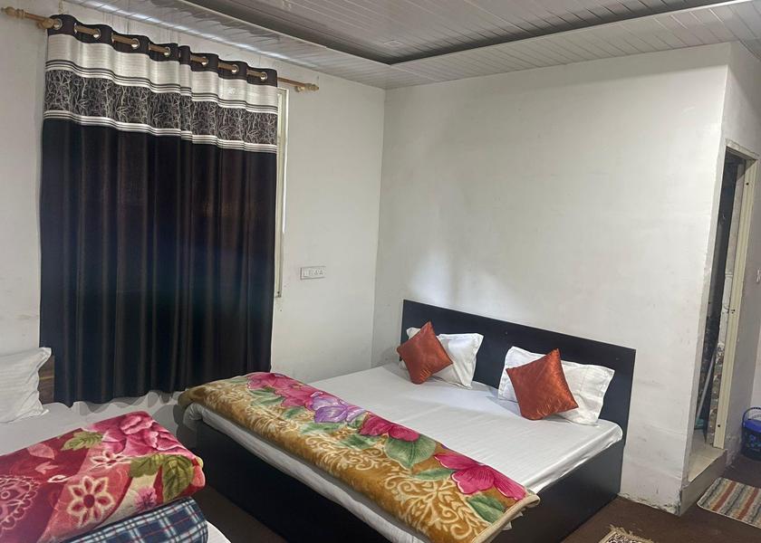 Uttarakhand Joshimath Standard Triple Room
