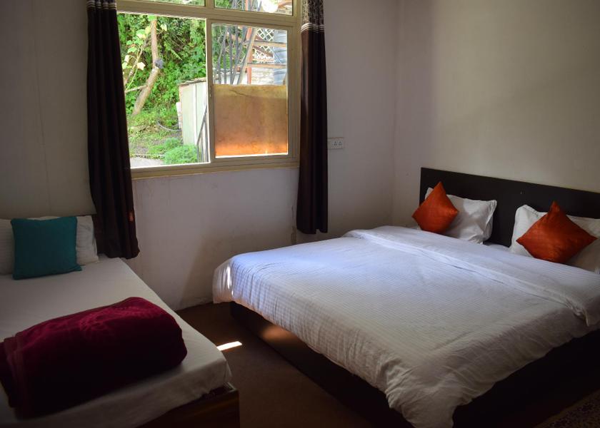 Uttarakhand Joshimath Standard Triple Room