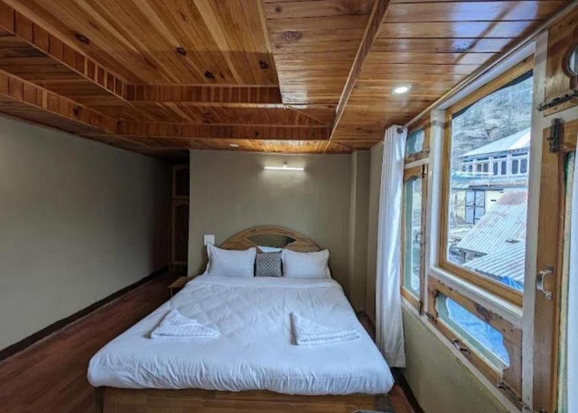 Himachal Pradesh Sangla Hotel Exterior