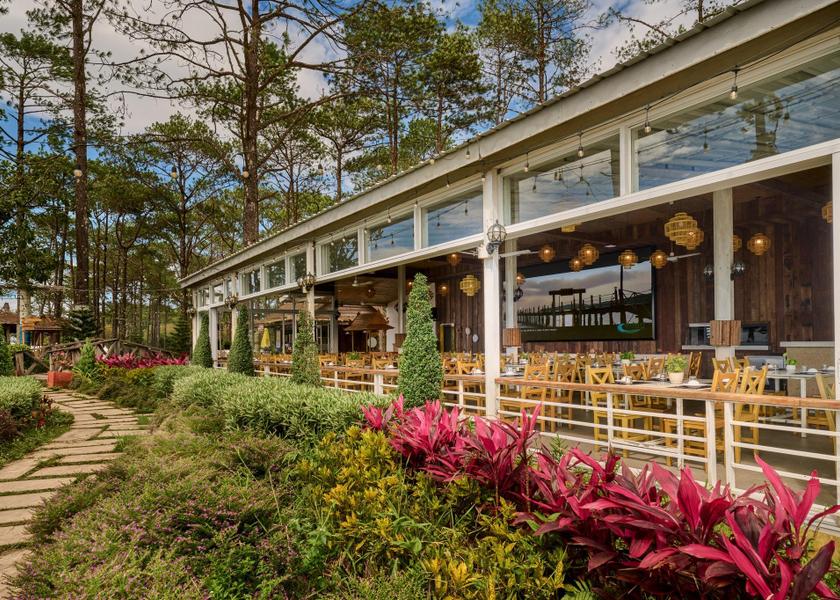 Preah Sihanouk Kampong Seila Restaurant