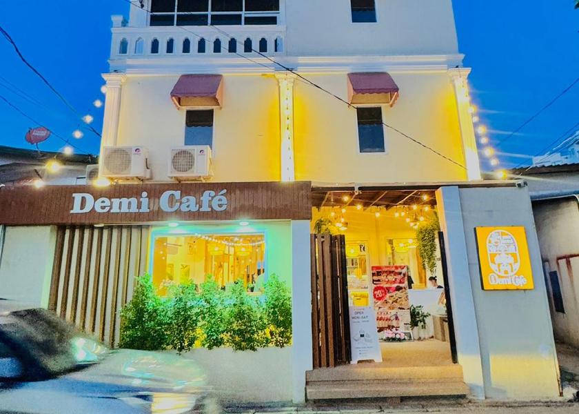 Vientiane Vientiane 