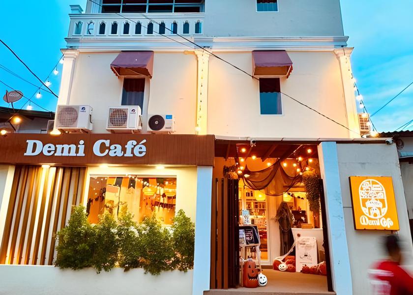 Vientiane Vientiane 