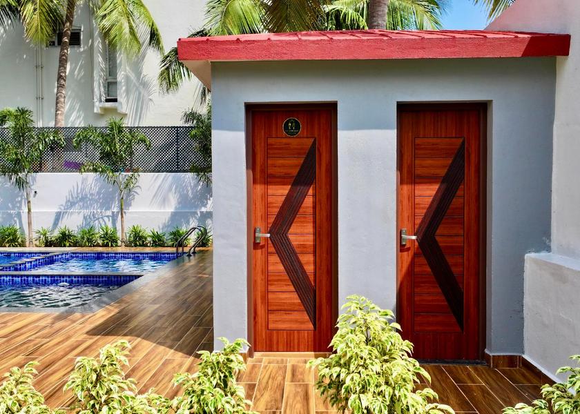 Tamil Nadu Mahabalipuram Bathroom
