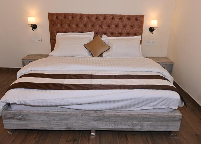 Uttarakhand Dehradun Deluxe Room with Valley View