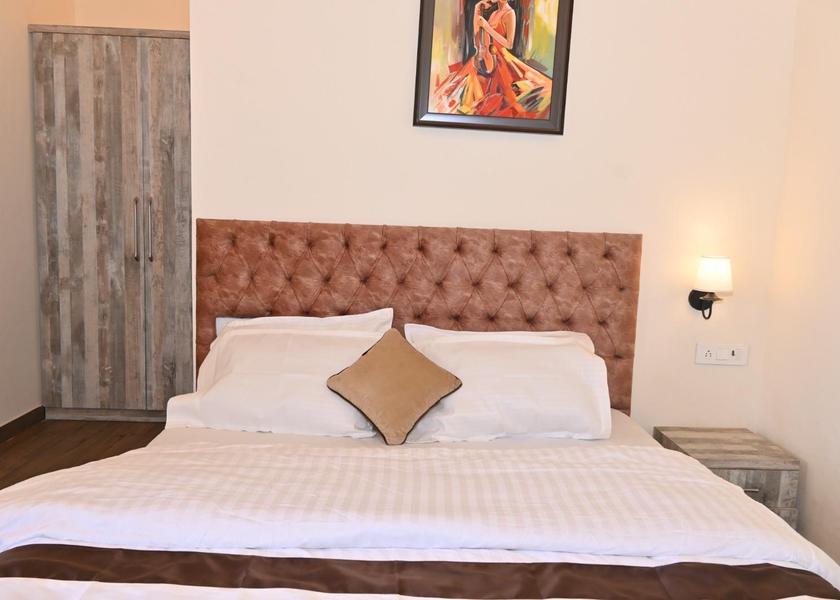 Uttarakhand Dehradun Deluxe Room with Valley View