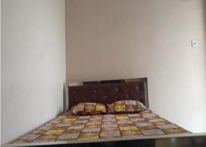 Uttar Pradesh Hapur Public Areas