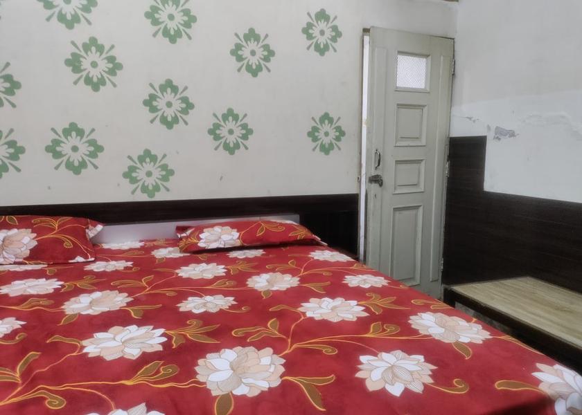 Uttar Pradesh Hapur Public Areas