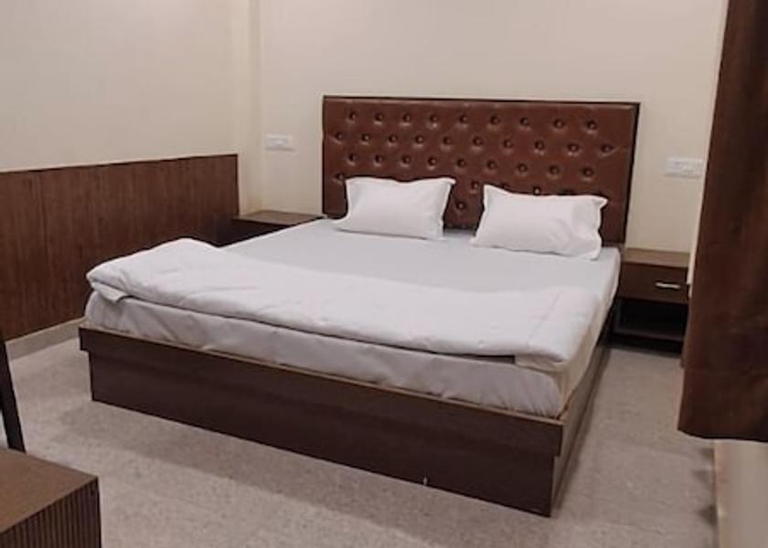 Uttar Pradesh Varanasi Room