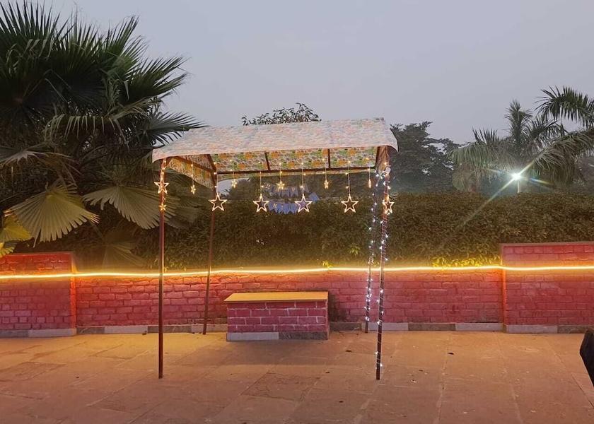 Haryana Gurugram Family dining