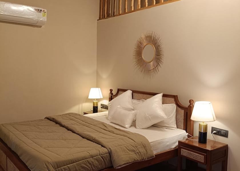 Uttarakhand Mussoorie Room