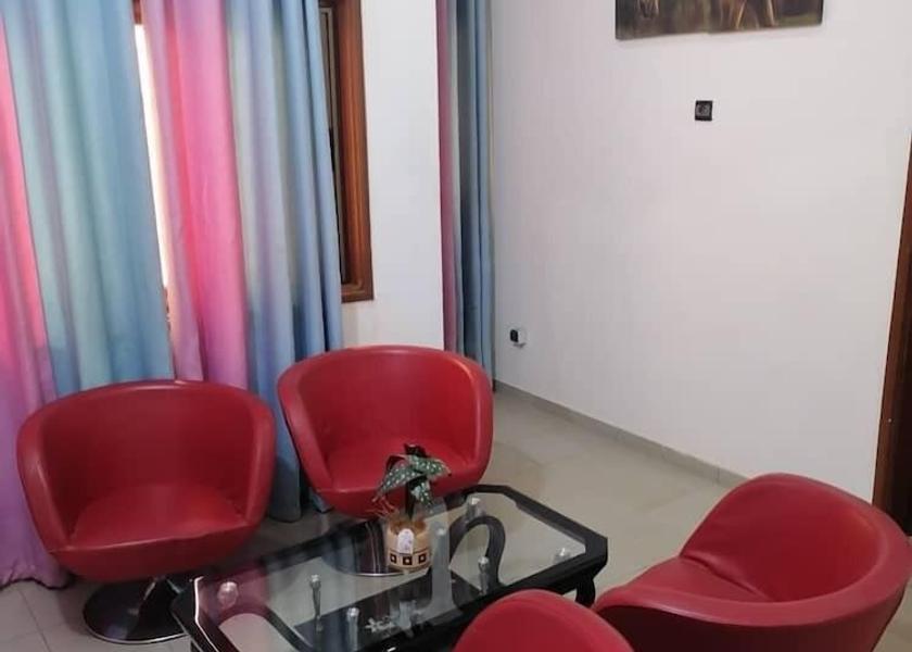  Cotonou Living area