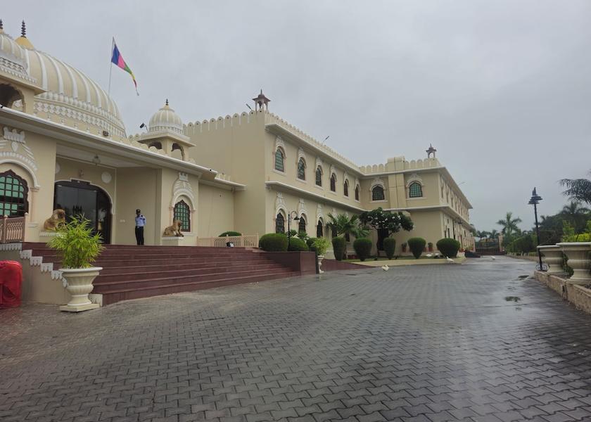 Madhya Pradesh Orchha Front of property