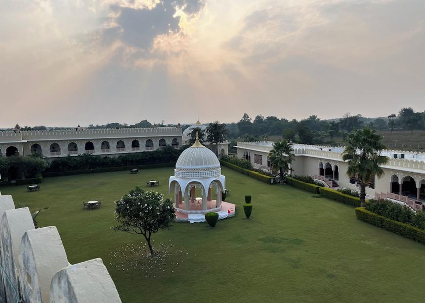 Madhya Pradesh Orchha Garden