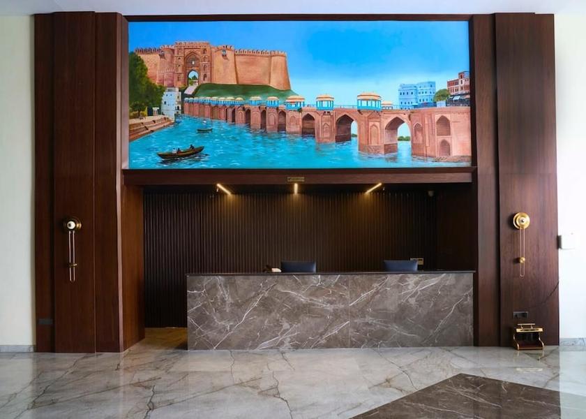 Uttar Pradesh Jaunpur Front of property