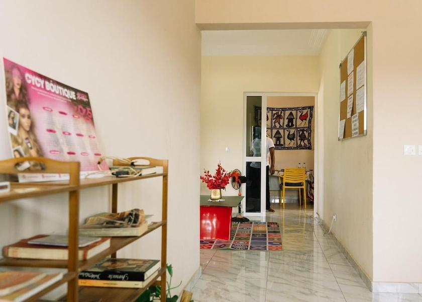 Abidjan Abidjan Living area