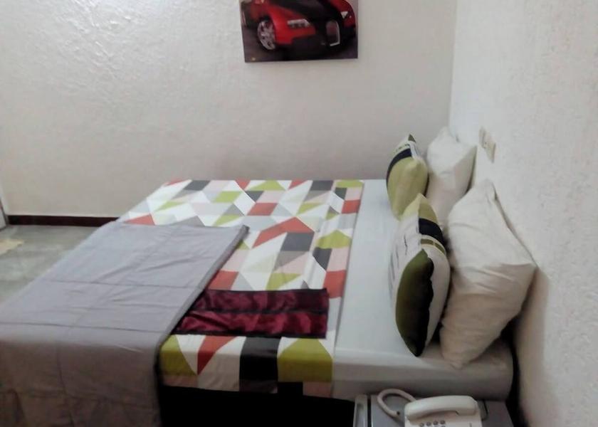  Cotonou Room