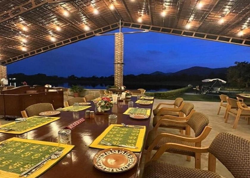 Rajasthan Udaipur Food & Dining