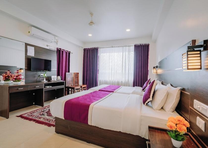 Kerala Anakkara Room