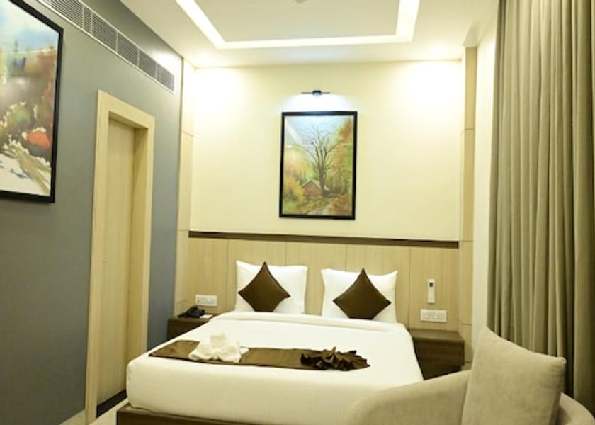 Jharkhand Dumka Super Deluxe Twin Room
