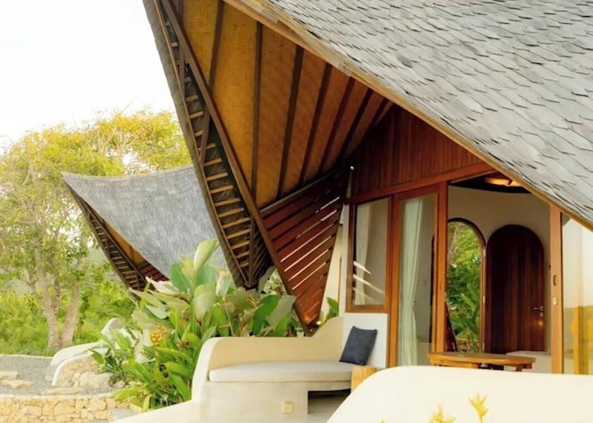 West Nusa Tenggara Sumbawa Barat Front of property