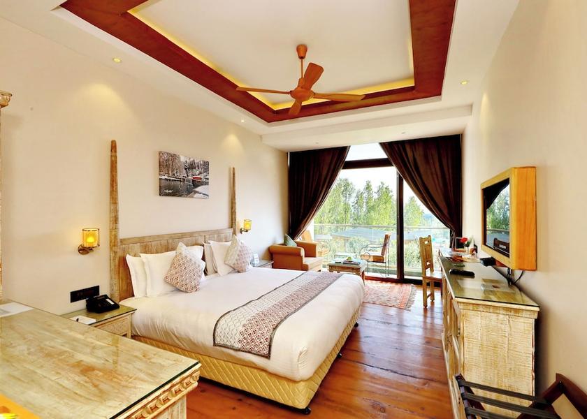Jammu and Kashmir Srinagar Room