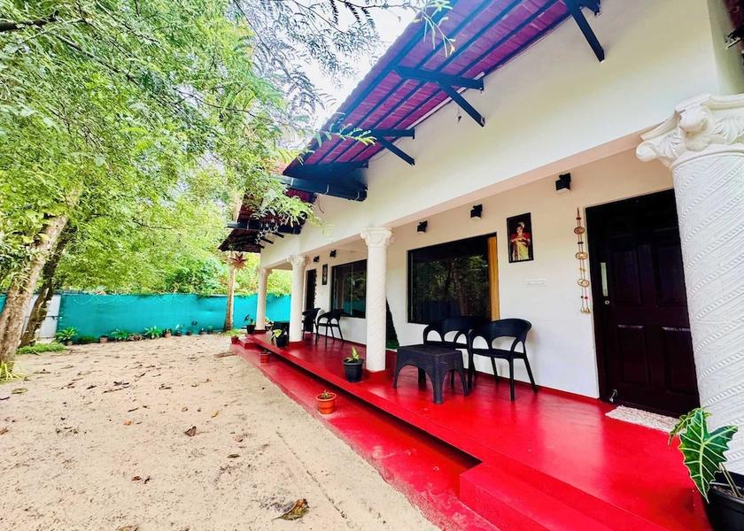 Kerala Alleppey Front of property