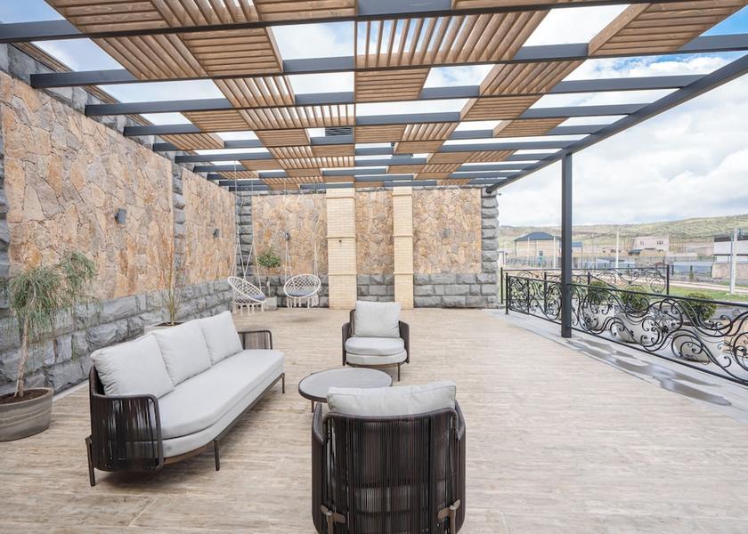  Yerevan Terrace/patio