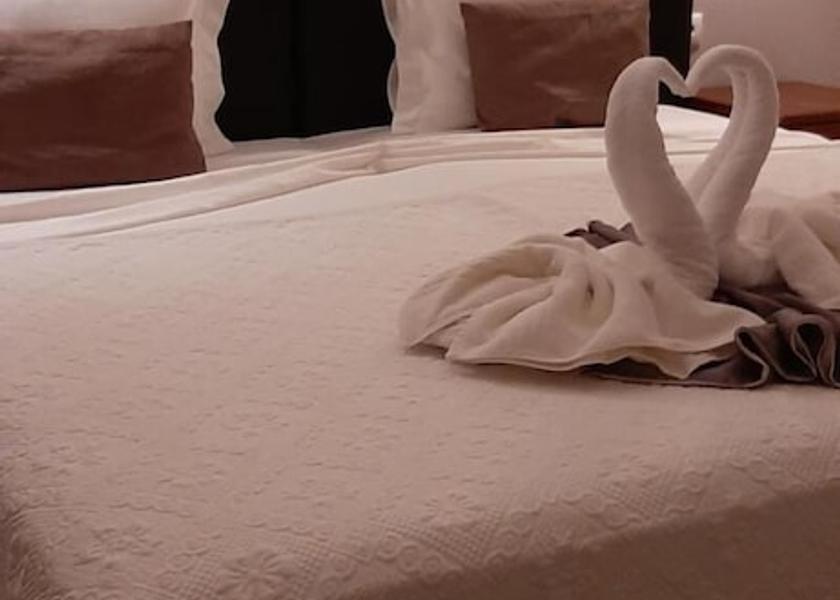  Maio Room