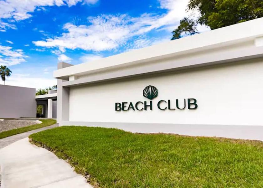 Puntarenas Province Tárcoles Exterior detail