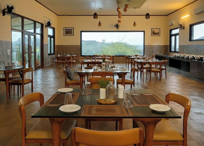 Karnataka Chikmagalur Breakfast area