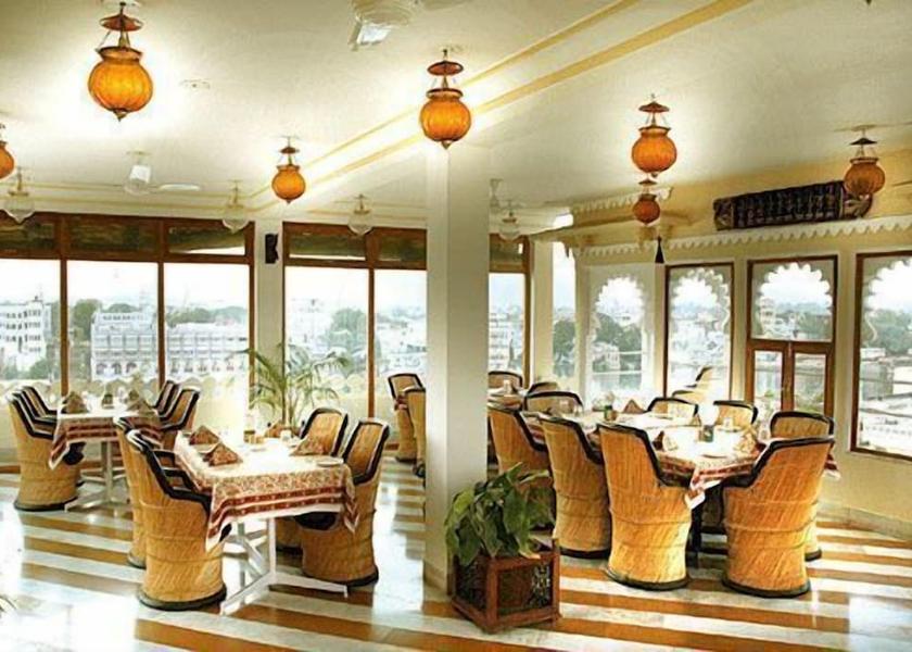 Rajasthan Mandawa Restaurant