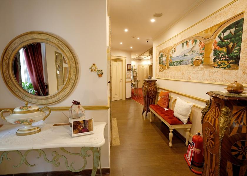 Durrës County Durrës Hallway