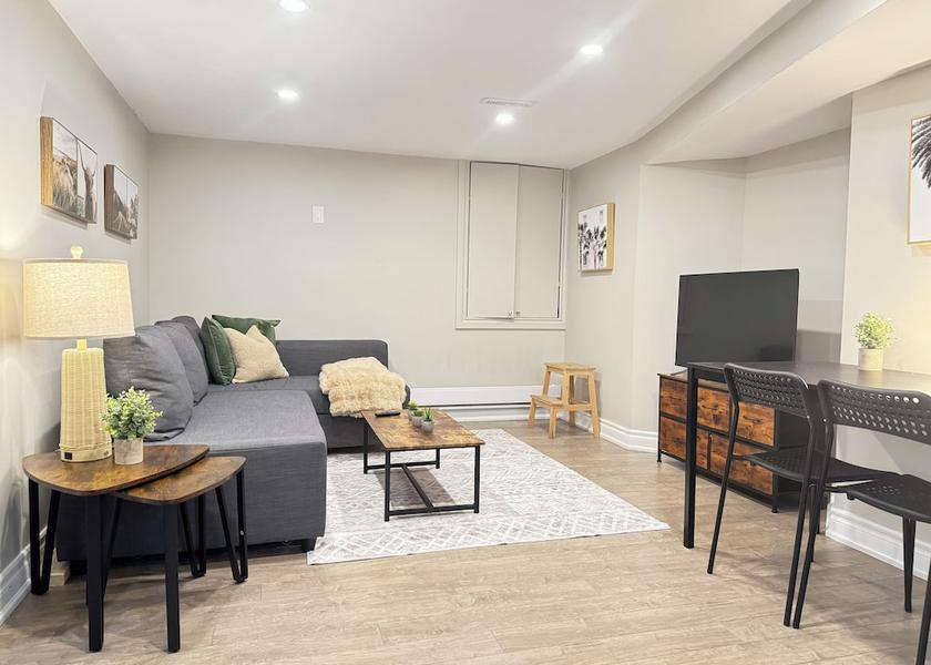 Ontario Mississauga Living area