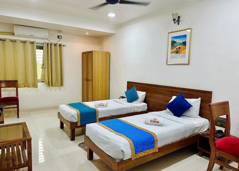 Maharashtra Pune Room
